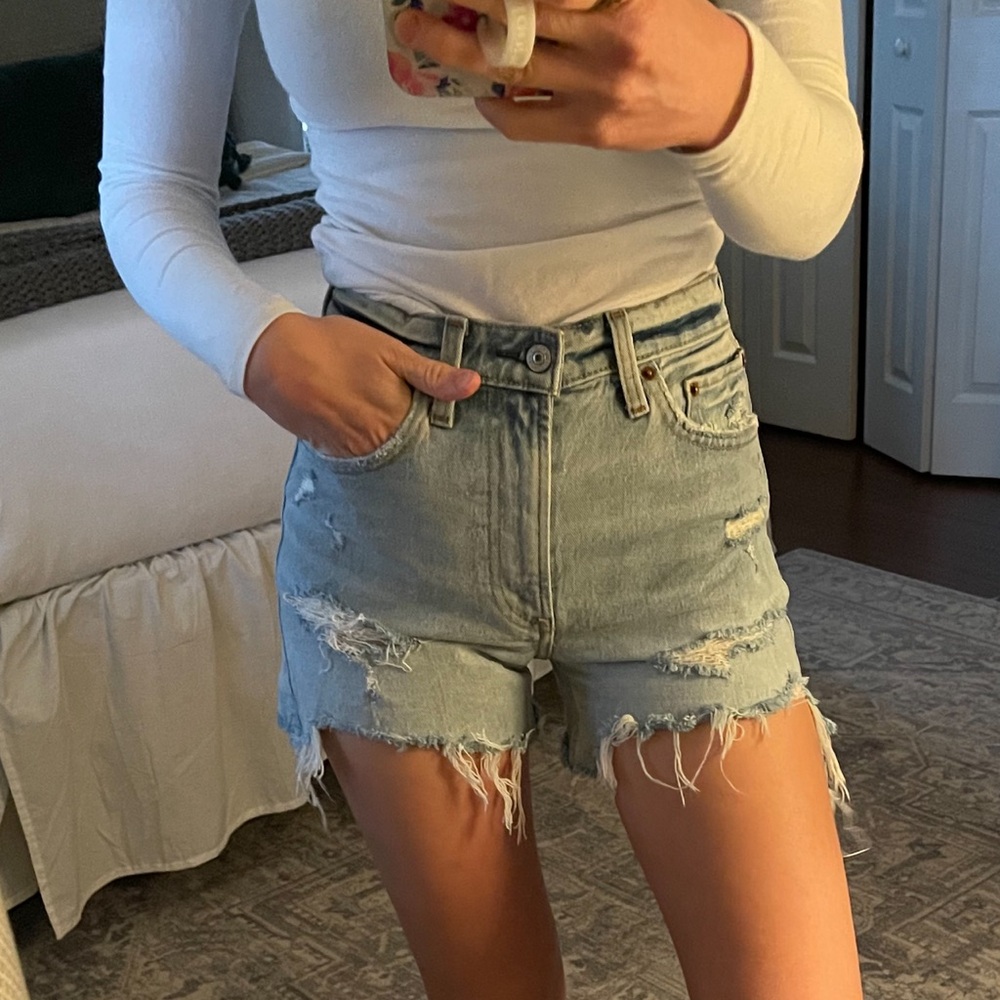 High rise 4” short